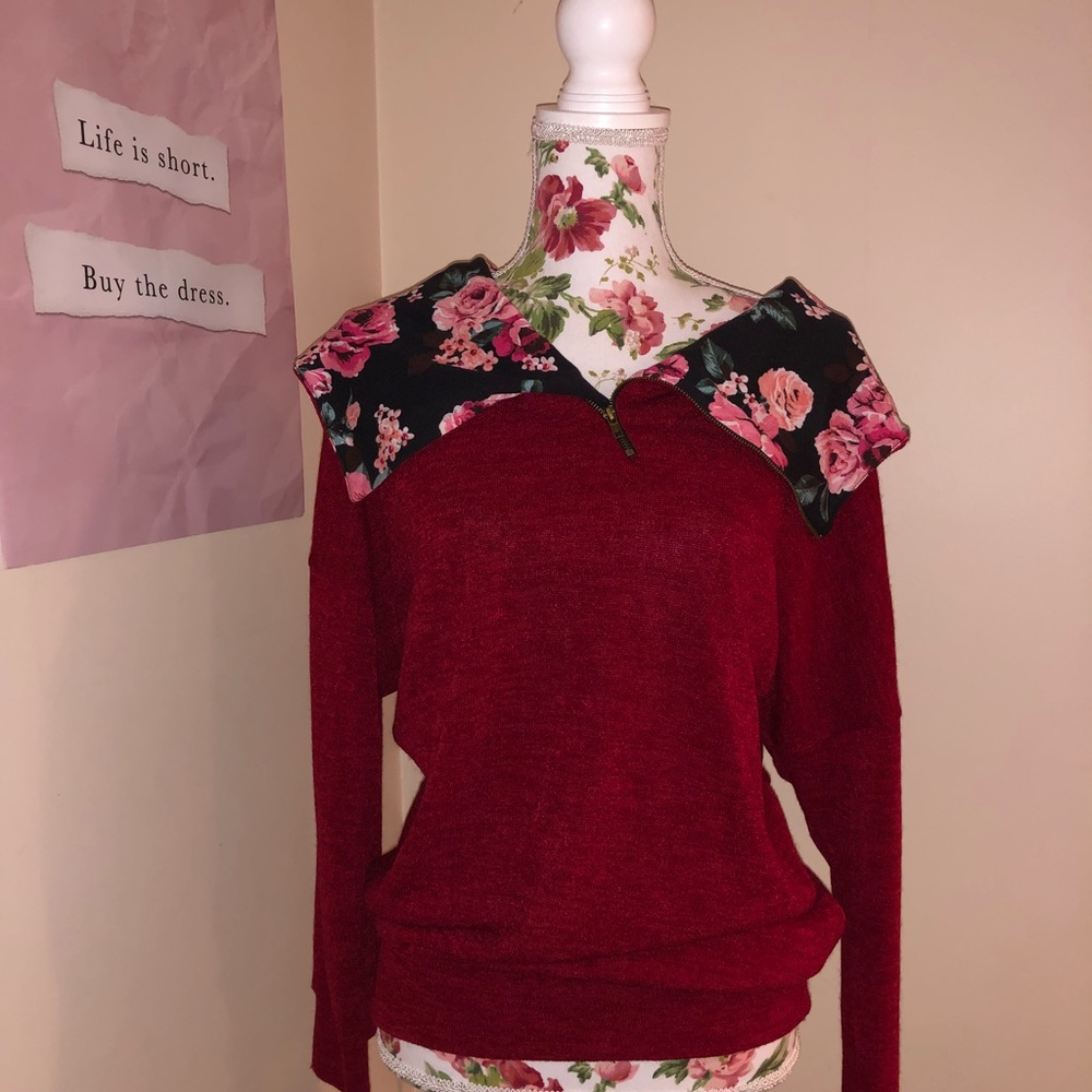 (NWT) - Medium Red Floral 1/4 Zip Hoodie
